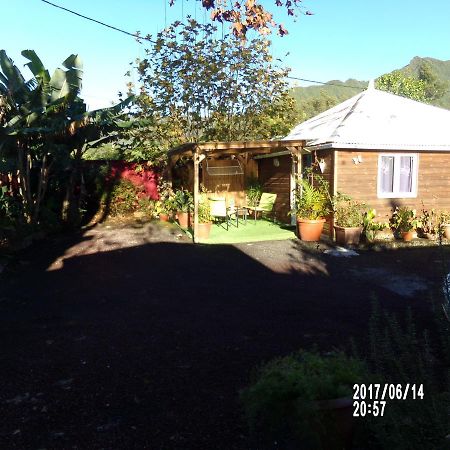 Les Aubepines Bed & Breakfast Bras des Calumets Eksteriør bilde